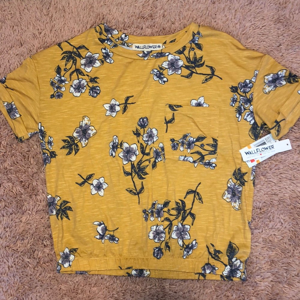 A wallflower blouse